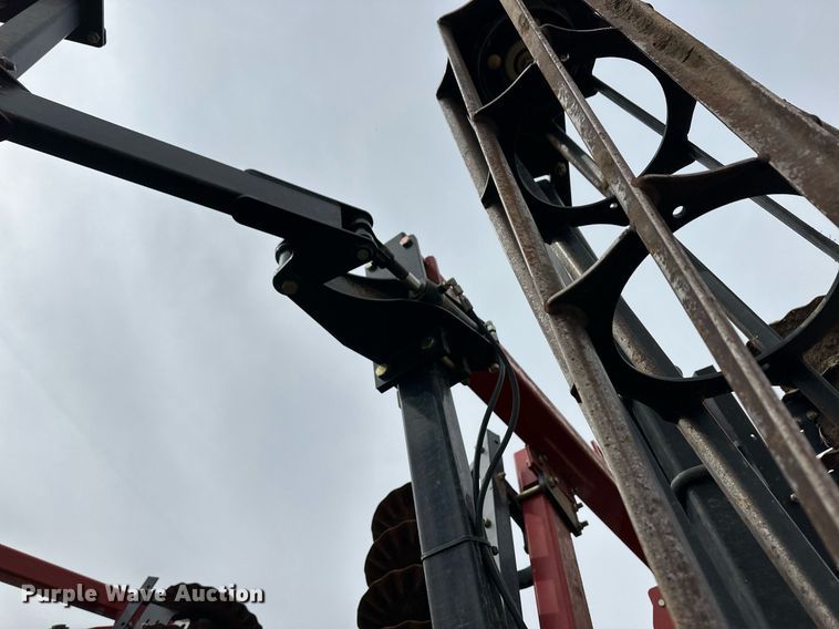 image for item ER8816 2020 Case IH 335 vertical tillage