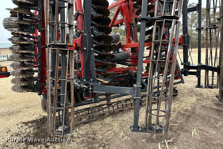 image for item ER8816 2020 Case IH 335 vertical tillage