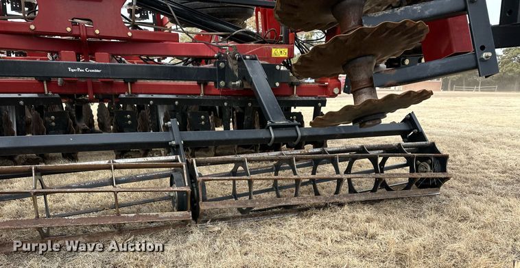image for item ER8816 2020 Case IH 335 vertical tillage