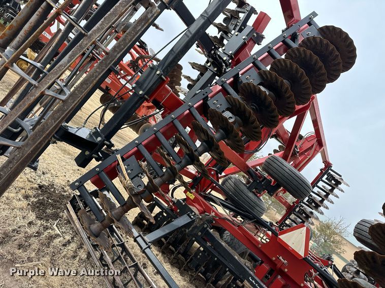 image for item ER8816 2020 Case IH 335 vertical tillage