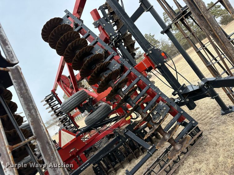 image for item ER8816 2020 Case IH 335 vertical tillage