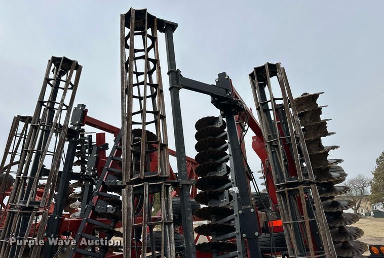 image for item ER8816 2020 Case IH 335 vertical tillage