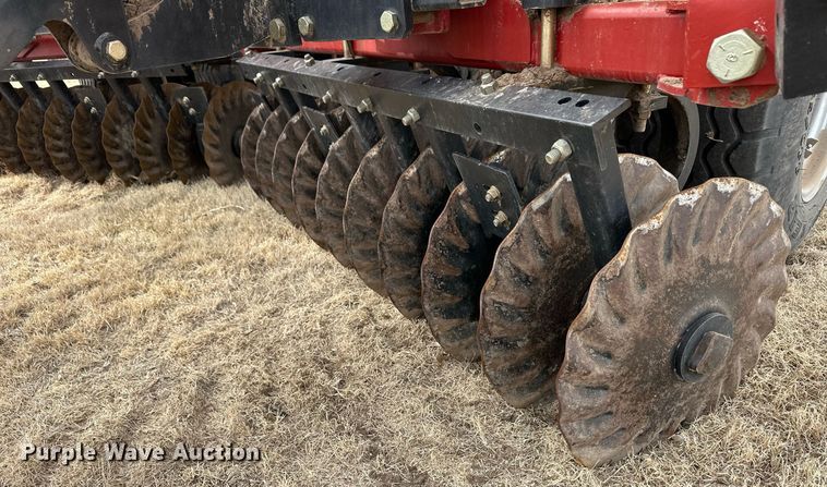 image for item ER8816 2020 Case IH 335 vertical tillage