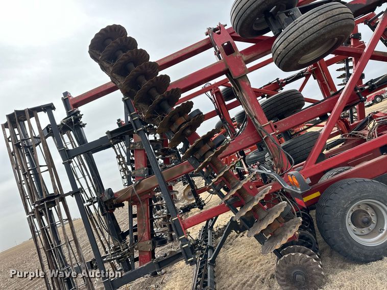 image for item ER8816 2020 Case IH 335 vertical tillage