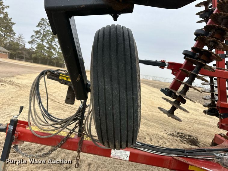 image for item ER8816 2020 Case IH 335 vertical tillage