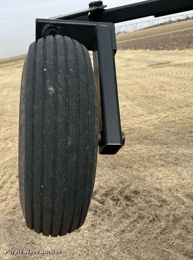 image for item ER8816 2020 Case IH 335 vertical tillage