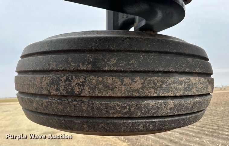 image for item ER8816 2020 Case IH 335 vertical tillage