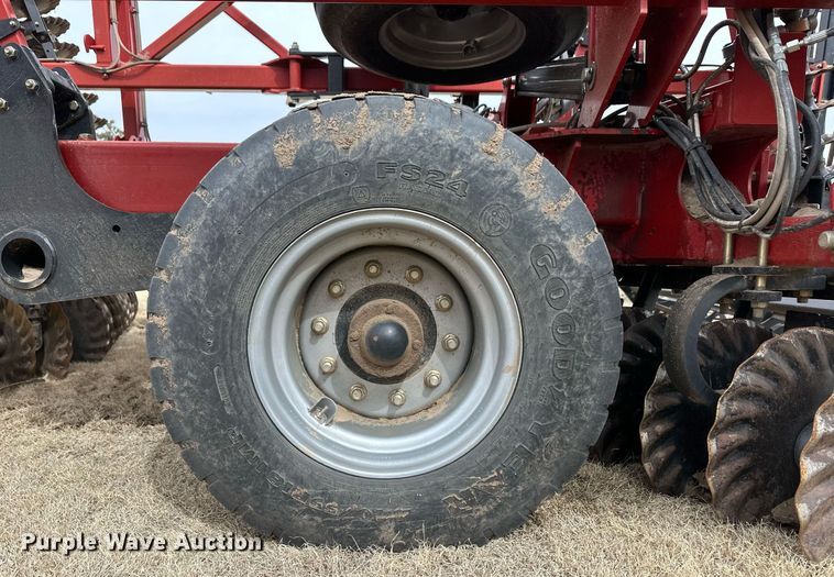 image for item ER8816 2020 Case IH 335 vertical tillage