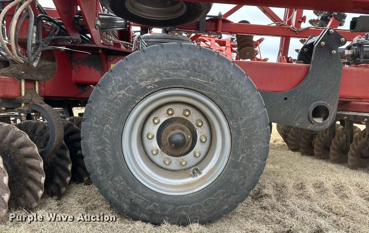image for item ER8816 2020 Case IH 335 vertical tillage