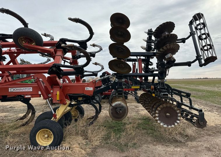 image for item ER8817 2011 Kuhn 4850 disk ripper