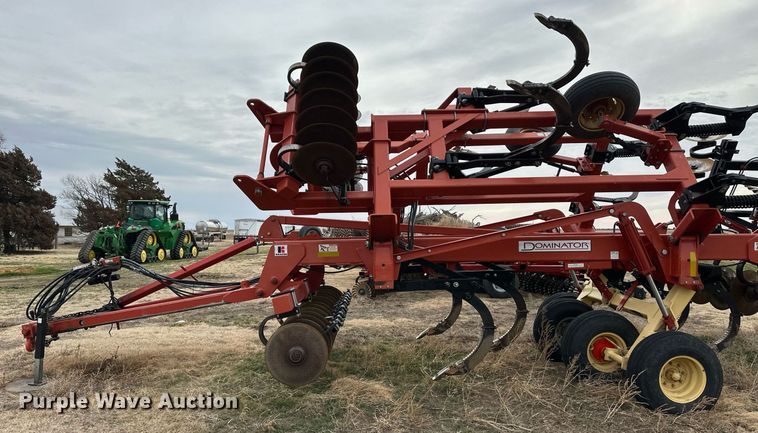 image for item ER8817 2011 Kuhn 4850 disk ripper