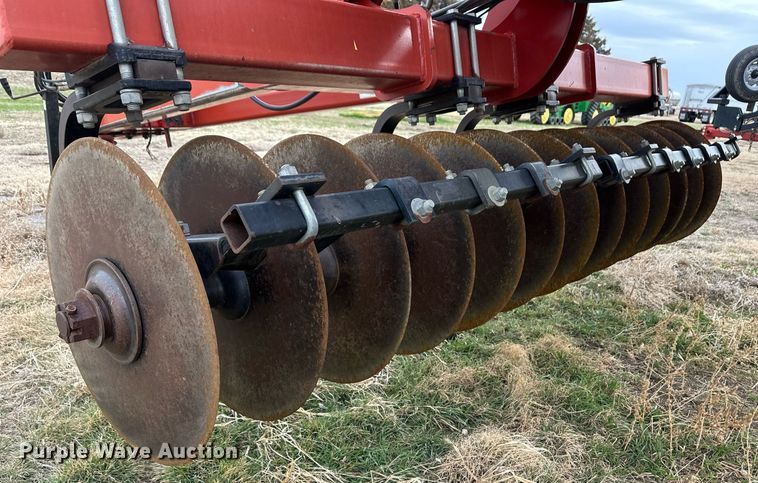 image for item ER8817 2011 Kuhn 4850 disk ripper