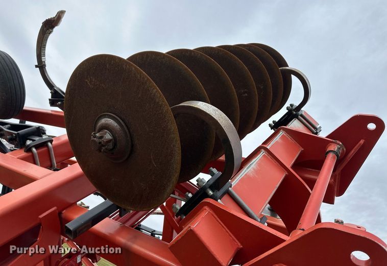 image for item ER8817 2011 Kuhn 4850 disk ripper