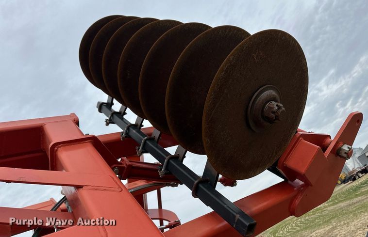 image for item ER8817 2011 Kuhn 4850 disk ripper