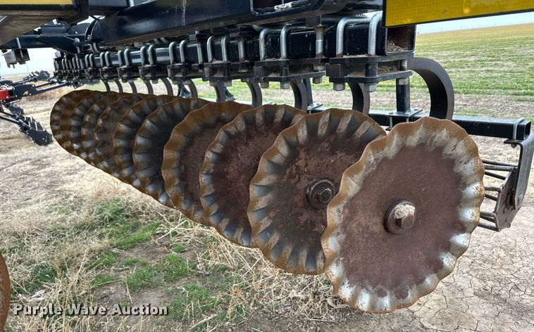 image for item ER8817 2011 Kuhn 4850 disk ripper