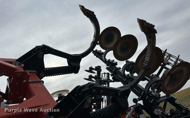 image for item ER8817 2011 Kuhn 4850 disk ripper