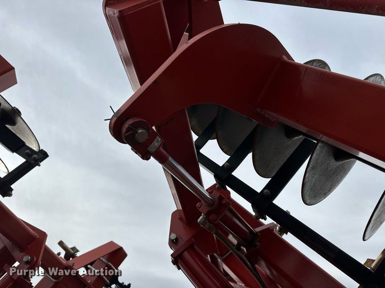 image for item ER8817 2011 Kuhn 4850 disk ripper