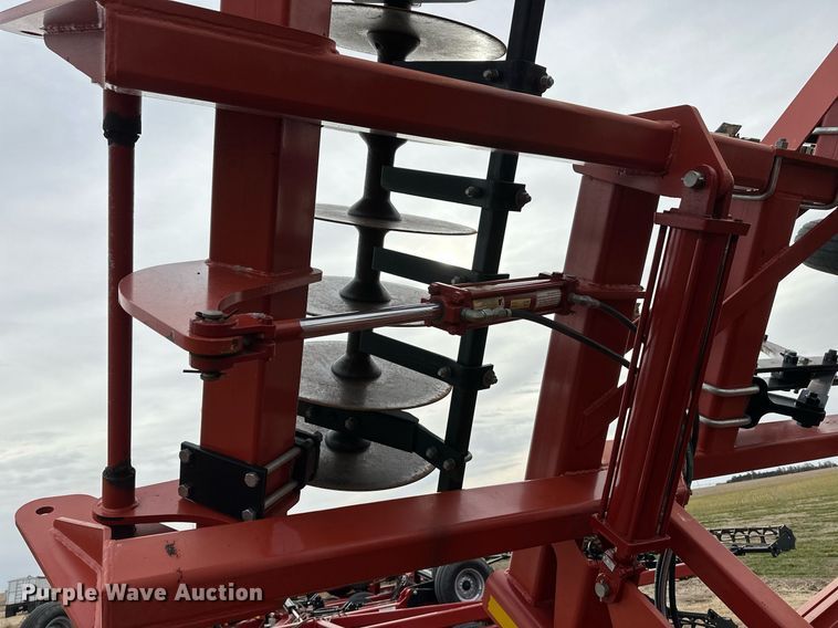 image for item ER8817 2011 Kuhn 4850 disk ripper