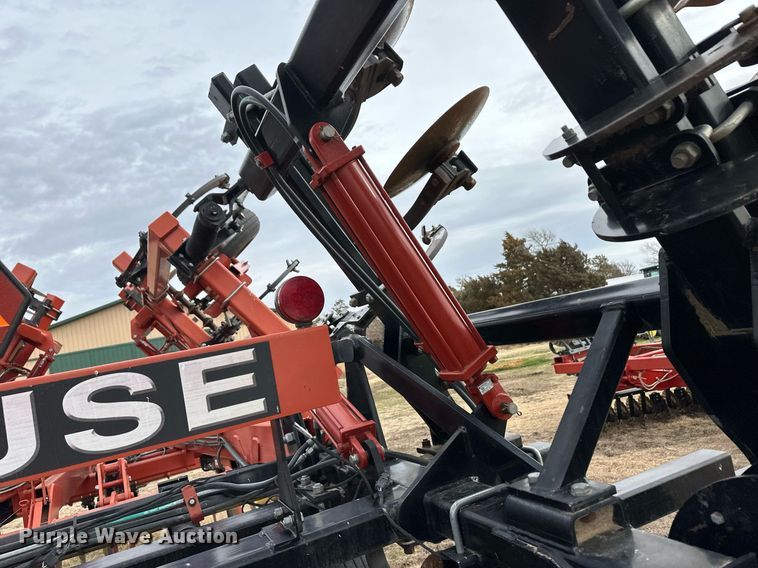 image for item ER8817 2011 Kuhn 4850 disk ripper