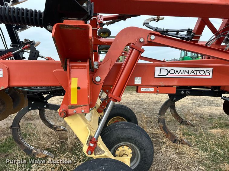 image for item ER8817 2011 Kuhn 4850 disk ripper