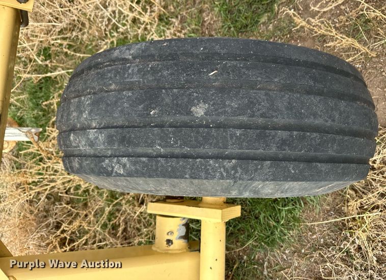 image for item ER8817 2011 Kuhn 4850 disk ripper