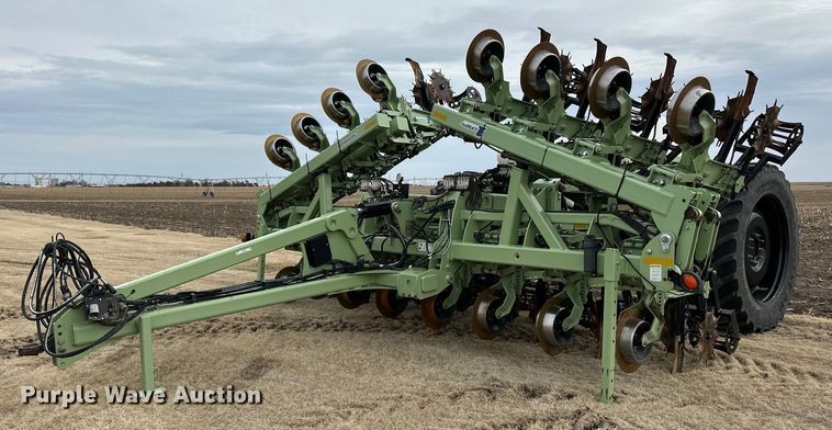 image for item ER8820 Orthman 1tRIPr strip-till