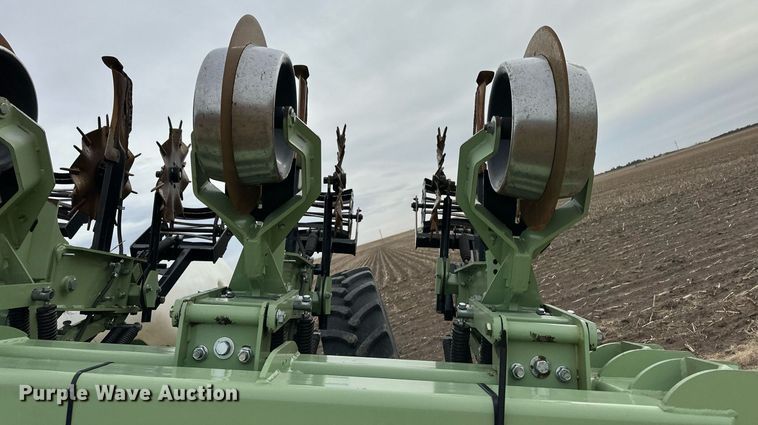 image for item ER8820 Orthman 1tRIPr strip-till