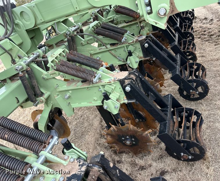 image for item ER8820 Orthman 1tRIPr strip-till