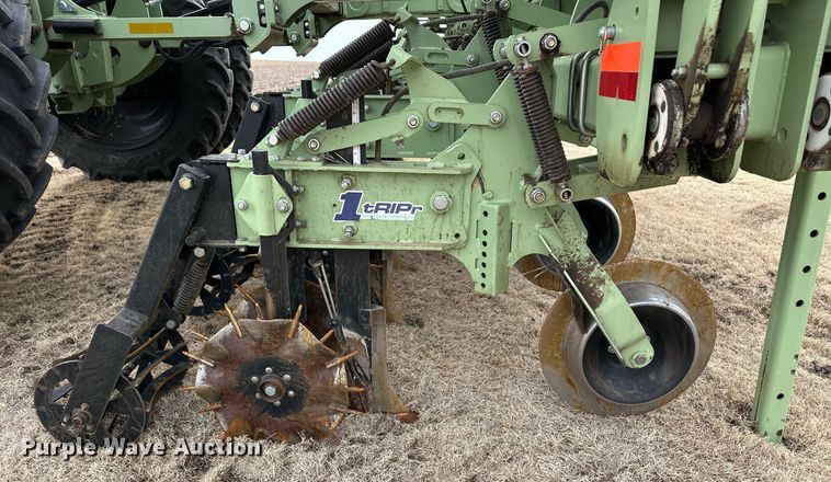 image for item ER8820 Orthman 1tRIPr strip-till