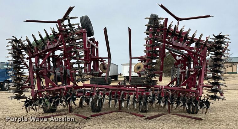 image for item ER8821 2022 Premier Tillage Minimizer 9543 sweep plow