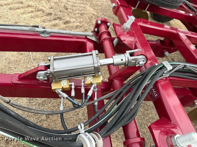 image for item ER8821 2022 Premier Tillage Minimizer 9543 sweep plow