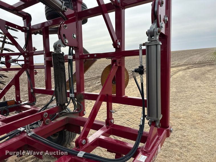 image for item ER8821 2022 Premier Tillage Minimizer 9543 sweep plow