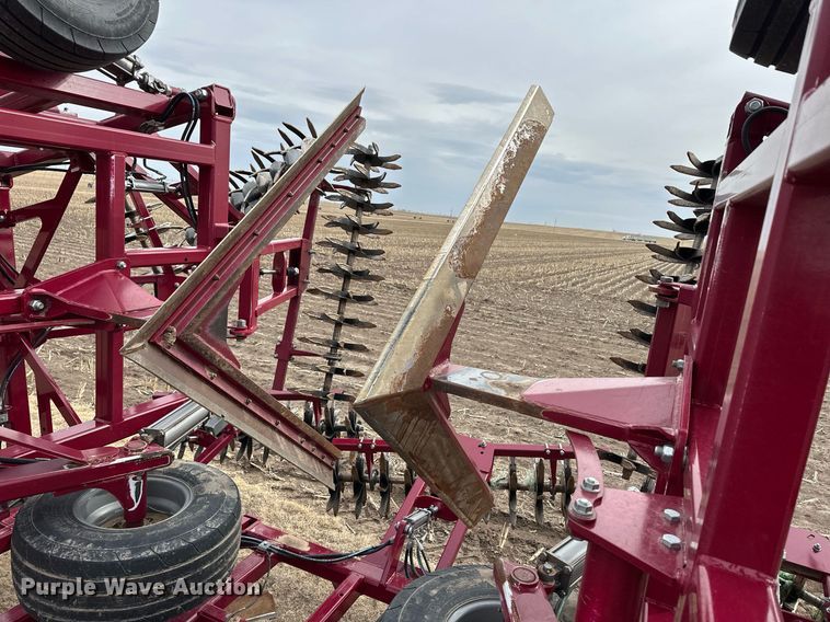 image for item ER8821 2022 Premier Tillage Minimizer 9543 sweep plow