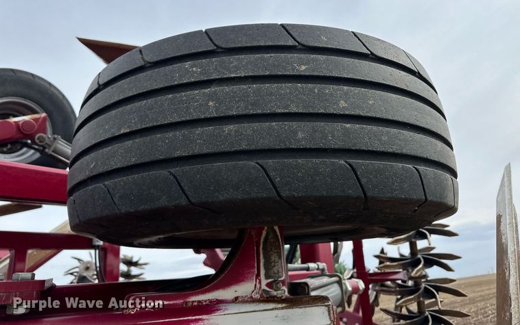 image for item ER8821 2022 Premier Tillage Minimizer 9543 sweep plow