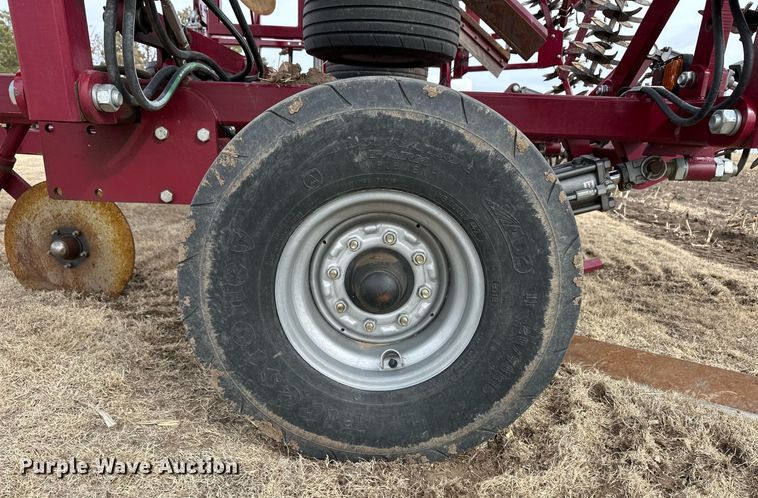 image for item ER8821 2022 Premier Tillage Minimizer 9543 sweep plow