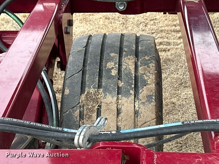 image for item ER8821 2022 Premier Tillage Minimizer 9543 sweep plow