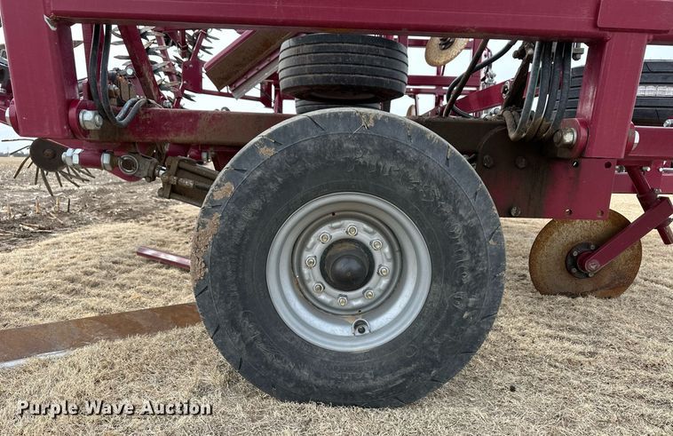 image for item ER8821 2022 Premier Tillage Minimizer 9543 sweep plow