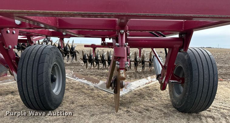 image for item ER8821 2022 Premier Tillage Minimizer 9543 sweep plow