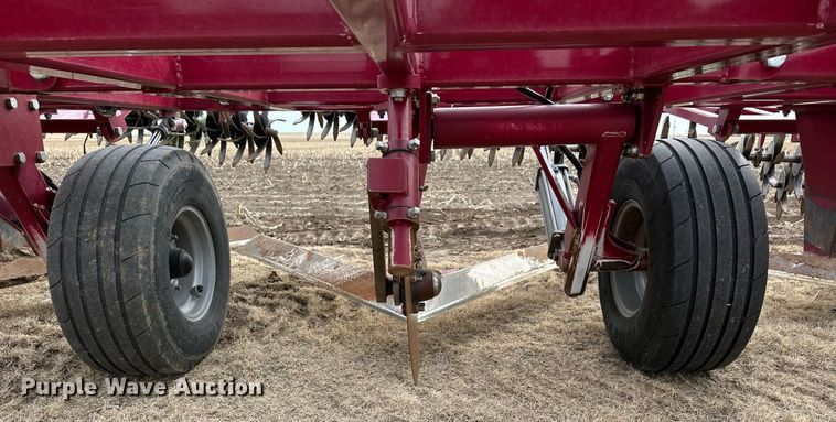 image for item ER8821 2022 Premier Tillage Minimizer 9543 sweep plow