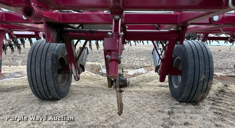 image for item ER8821 2022 Premier Tillage Minimizer 9543 sweep plow