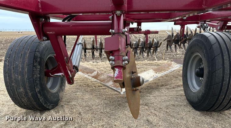 image for item ER8821 2022 Premier Tillage Minimizer 9543 sweep plow