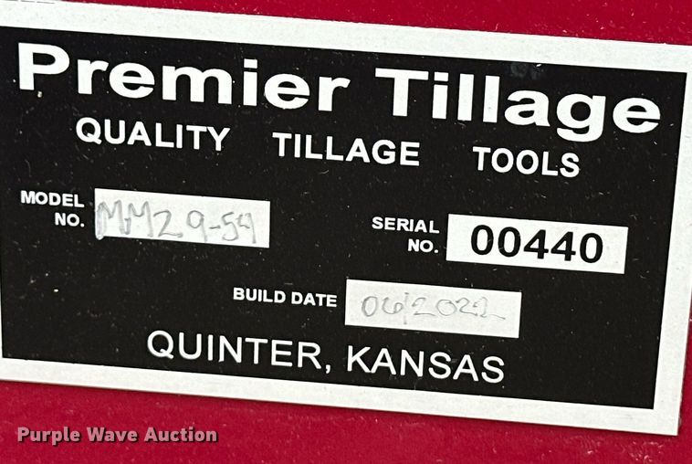 image for item ER8821 2022 Premier Tillage Minimizer 9543 sweep plow