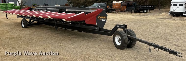 image for item ER8823 Drago GT corn head