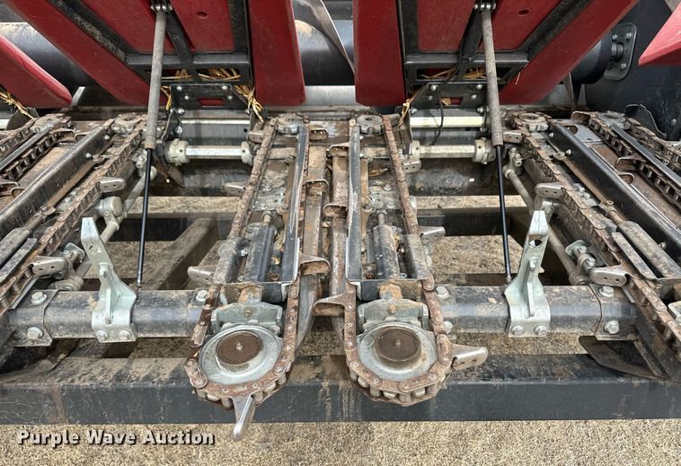 image for item ER8823 Drago GT corn head