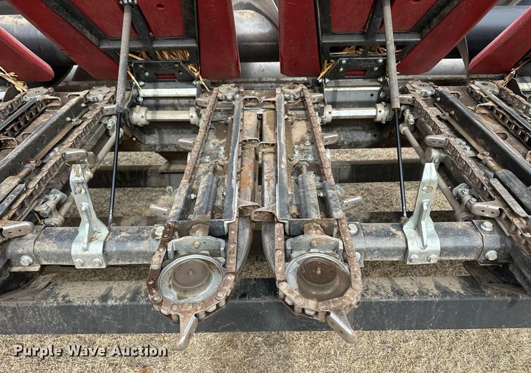 image for item ER8823 Drago GT corn head