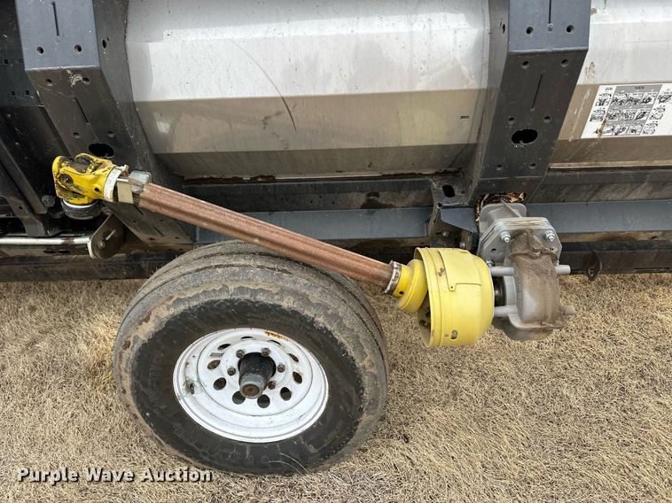 image for item ER8823 Drago GT corn head