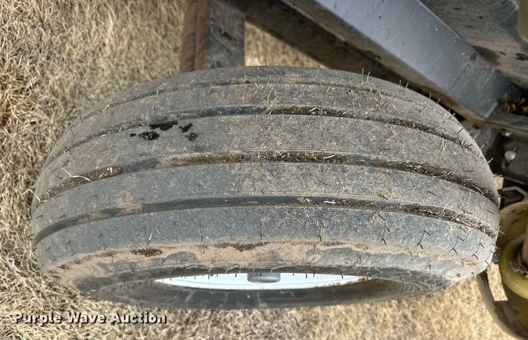 image for item ER8823 Drago GT corn head