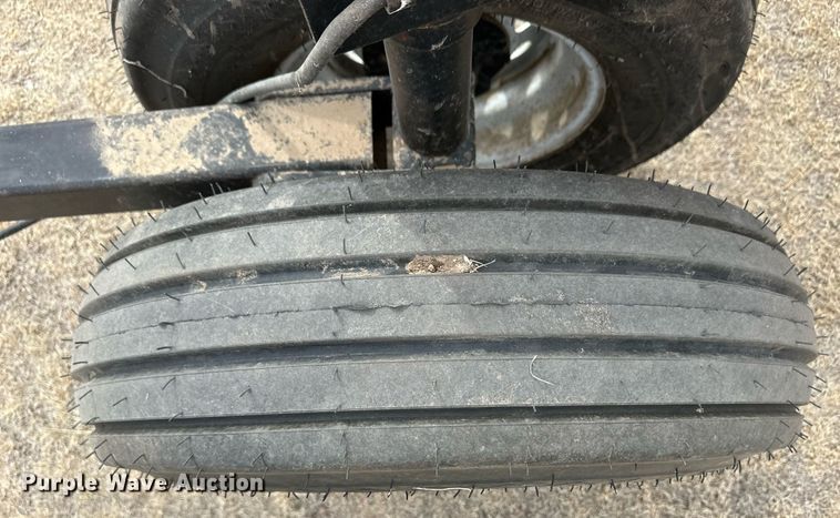 image for item ER8823 Drago GT corn head