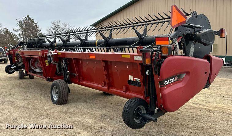 image for item ER8824 2014 Case IH 3162 flex draper head