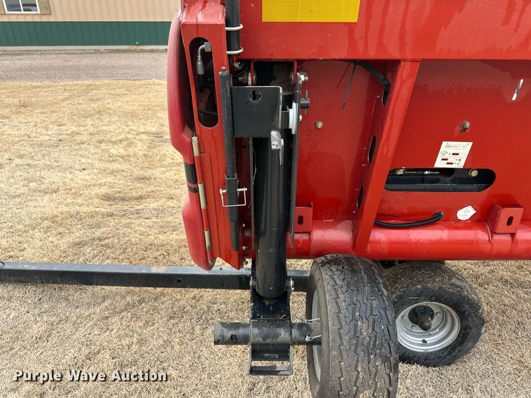 image for item ER8824 2014 Case IH 3162 flex draper head